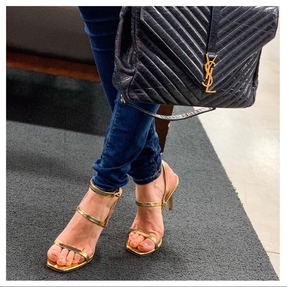 Meet your Posher, Lora - Picture 1 of 1